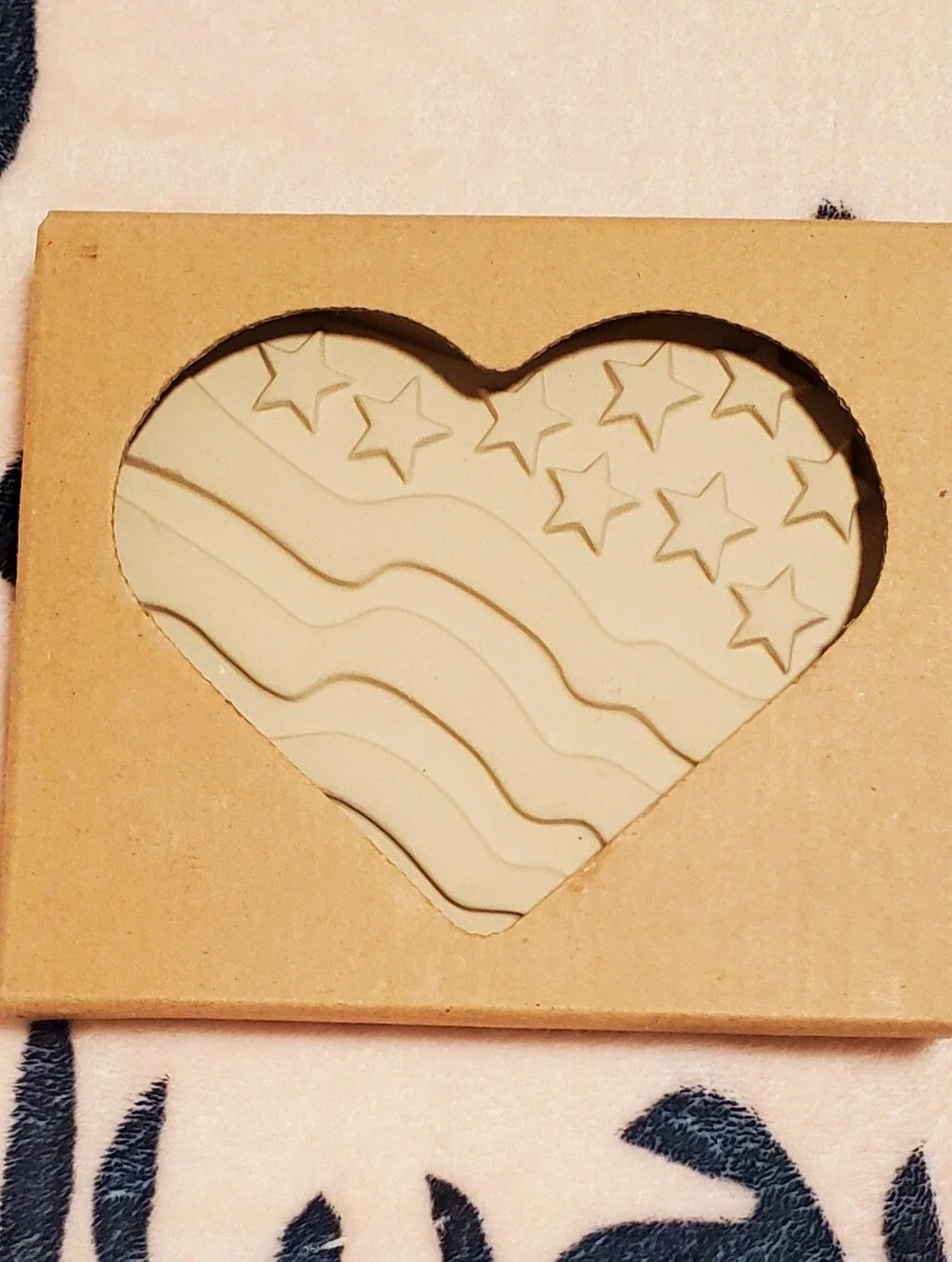 Pampered Chef Patriotic Heart Stoneware Mold. Made In USA